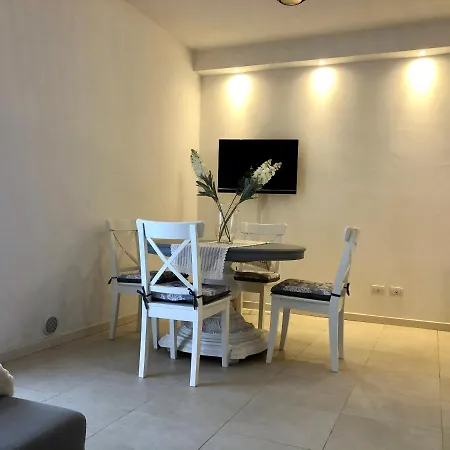 Apartment Firenze 53 *